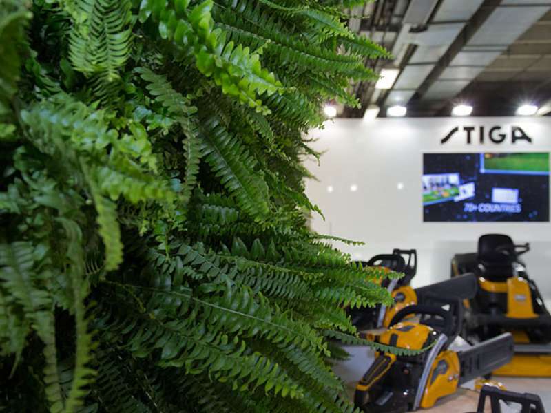 interior creation, rental and sale giant screen, innovative lines, customized product displays, advanced exhibition