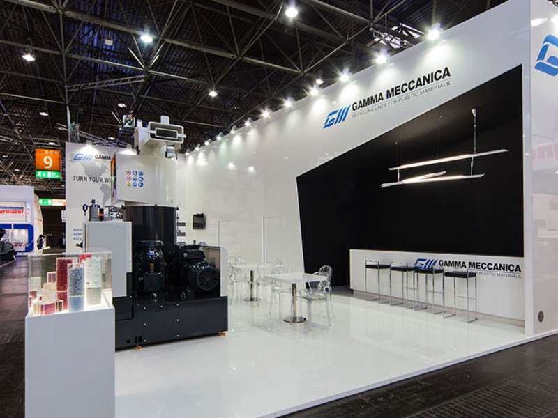 fairs abroad, customized solutions, lacquered stands, high quality exhibition stands, customized product displays