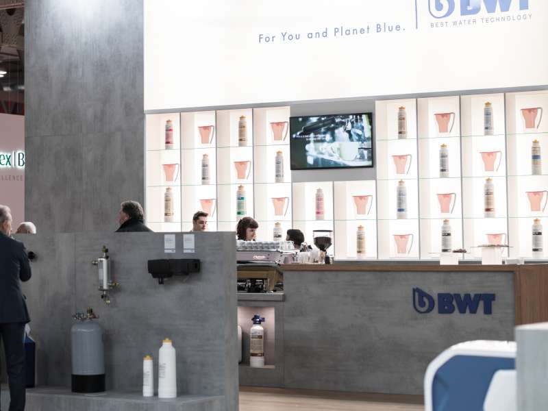 fairs in Italy, videowall and interactive totem, high range, customized graphic service, audio video system