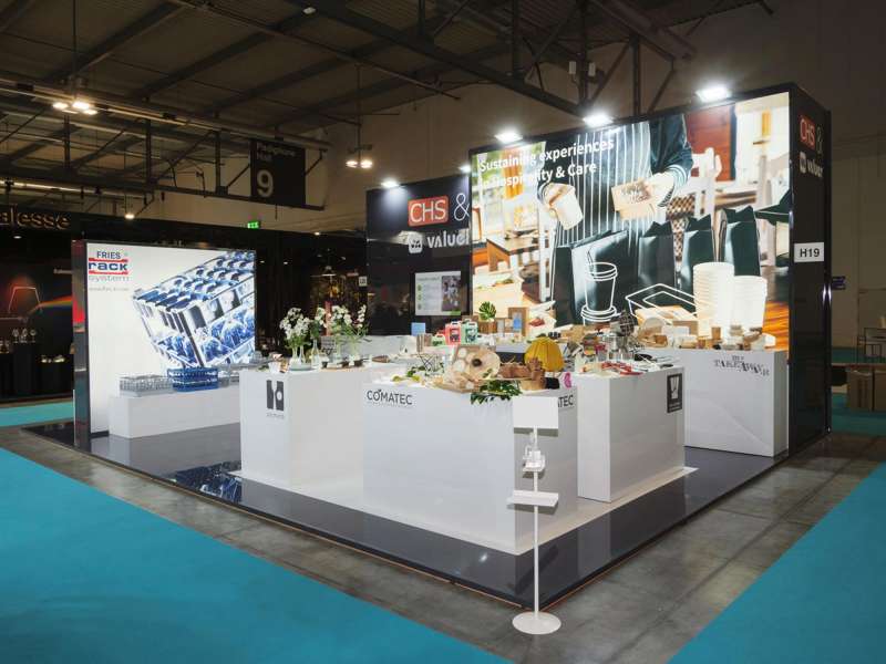 concept, customized product displays, lighting engineering, customized exhibition stands, form installations Milan