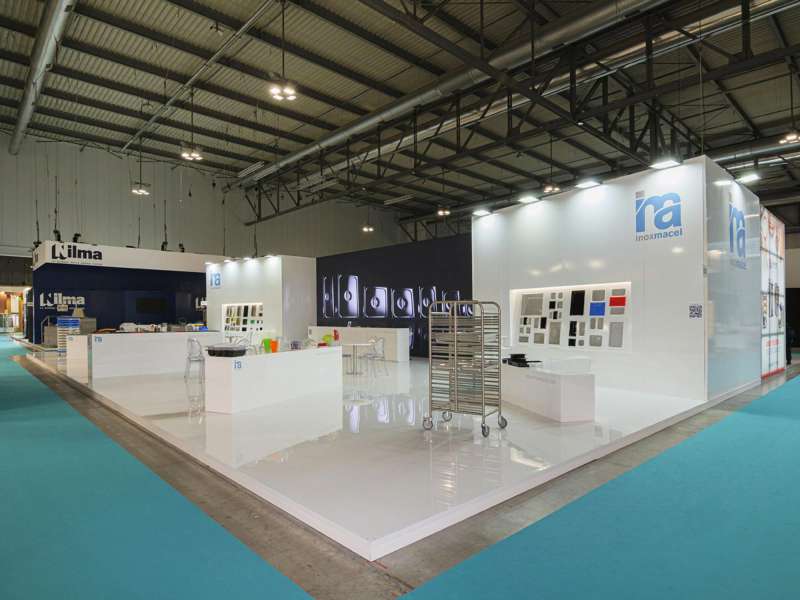 highly customized solutions, lacquered stands, fair exhibitors, customized stands design