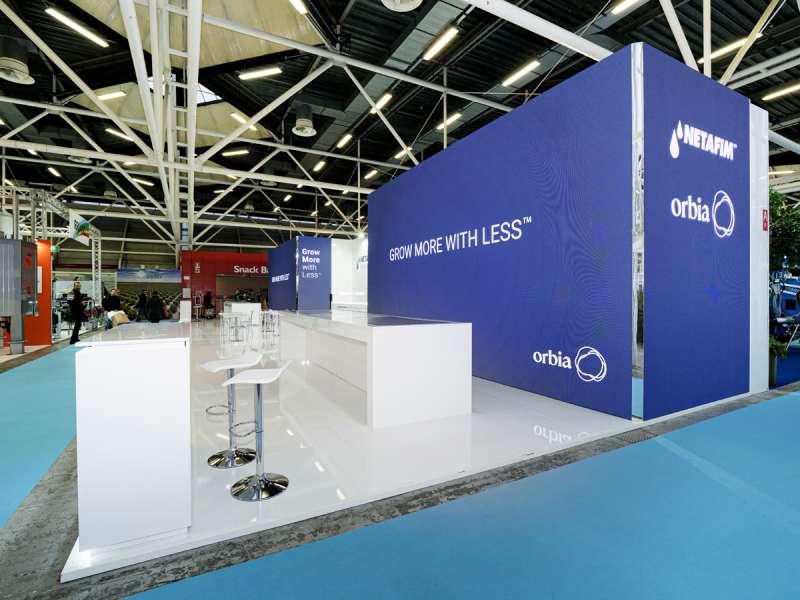 customized solutions, fairs in Italy, virtual, concept and design, ledwall