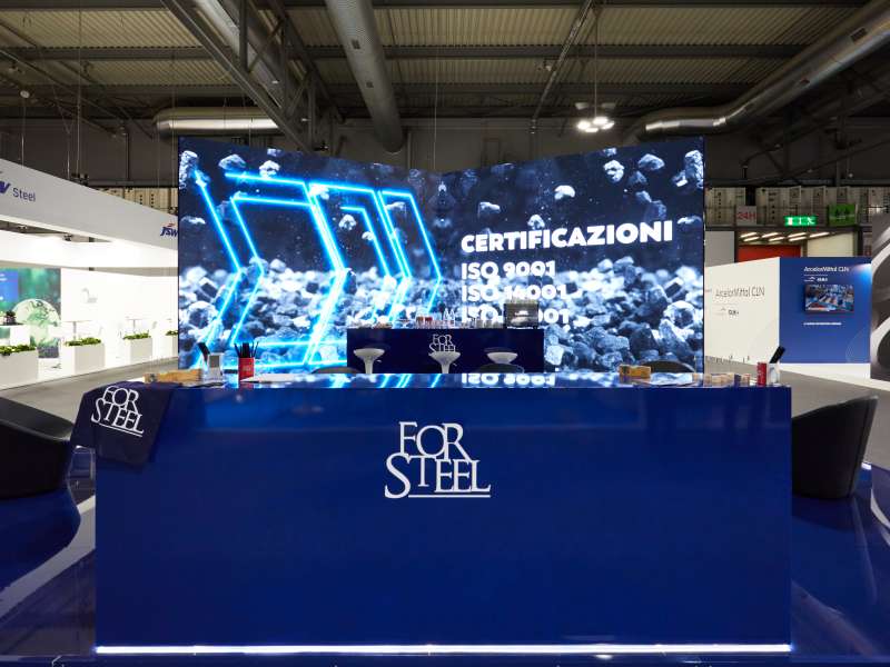 lacquered stands, customized product displays, form the creative group