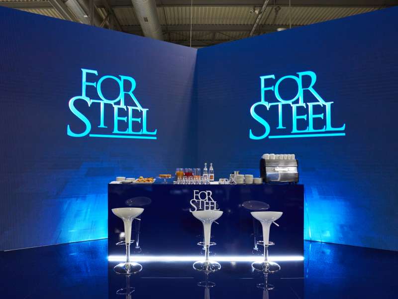 lacquered stands, customized product displays, form the creative group