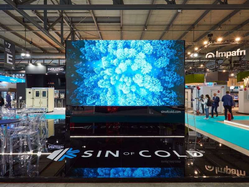 fairs in Italy, ledwall, form installations Milan, set-up fairs, customized exhibition stands