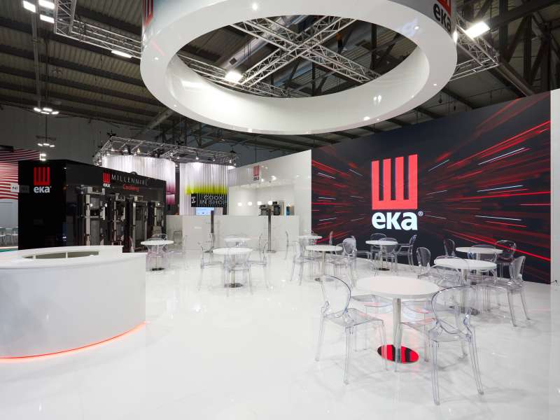 customized product displays, ledwall, form installations Milan, customized exhibition stands, immersive installation