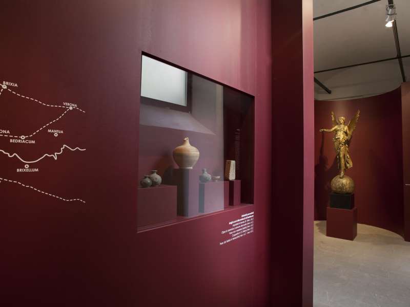 design, made in Italy, customized settings, museums installations , FORM for art