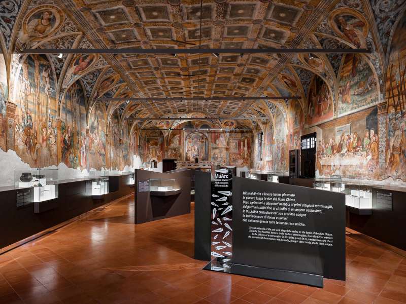 customized settings, lighting engineering, display cases , museums and exhibitions , FORM for art