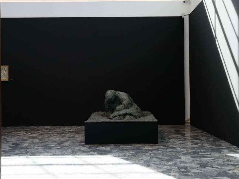 design, highly customized solutions, concept and design, exhibitions set-ups, FORM for art