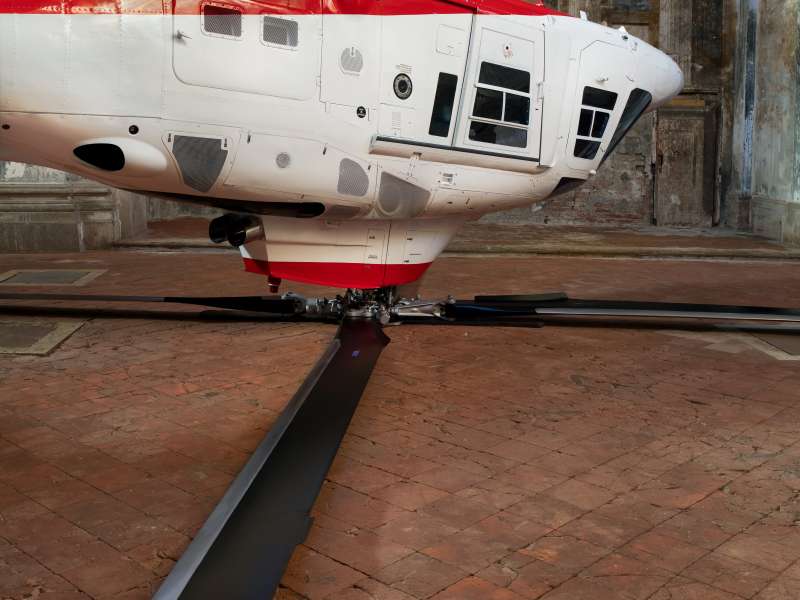 customized solutions, installations for special events, exhibitions set-ups, FORM for art