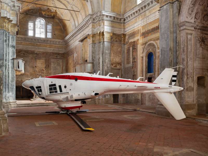 customized solutions, installations for special events, exhibitions set-ups, FORM for art