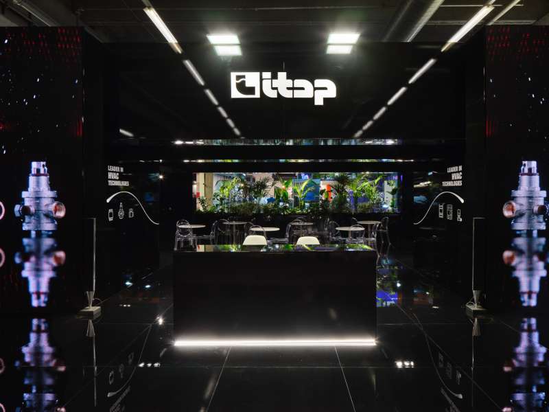 fairs abroad, ledwall, form group, exhibition path , immersive installation