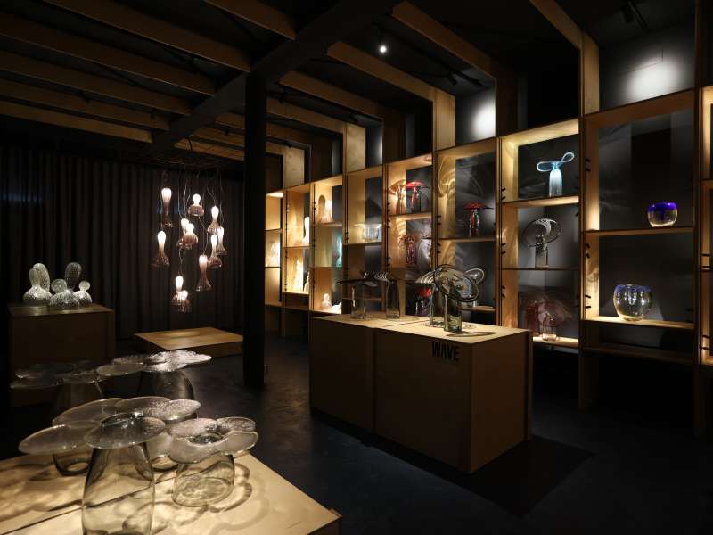 Showroom Wave Murano Glass 