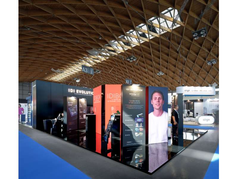 customized solutions, made in Italy, 100% turnkey, high added value, creative concept, audio video system, author's projects, customized exhibition stands, ledwall, form group, innovative fair booths, exhibition path , immersive installation