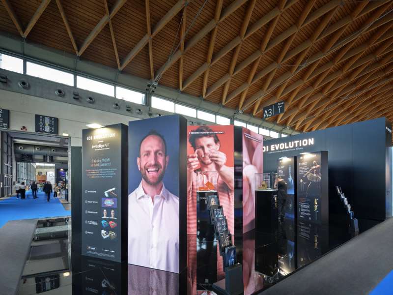 customized solutions, made in Italy, 100% turnkey, high added value, creative concept, audio video system, author's projects, customized exhibition stands, ledwall, form group, innovative fair booths, exhibition path , immersive installation