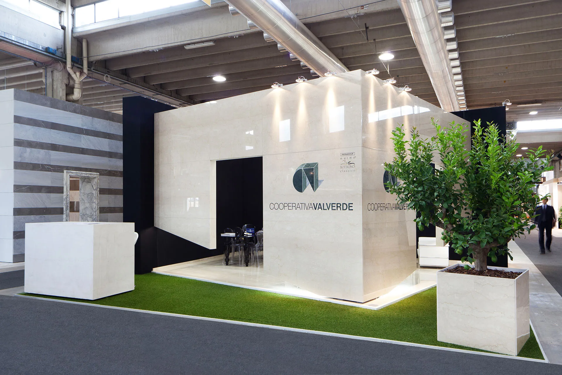 Exhibition Stands Quality and Design in Small Spaces
